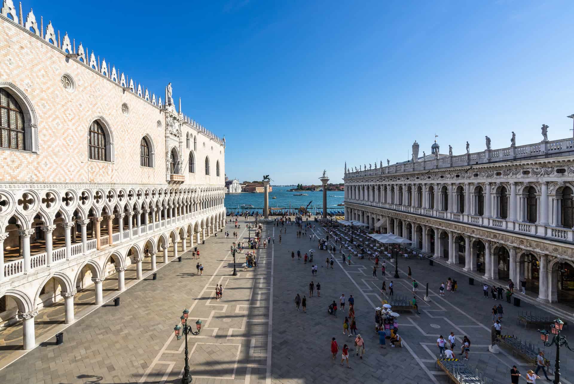 palais des doges a venise place