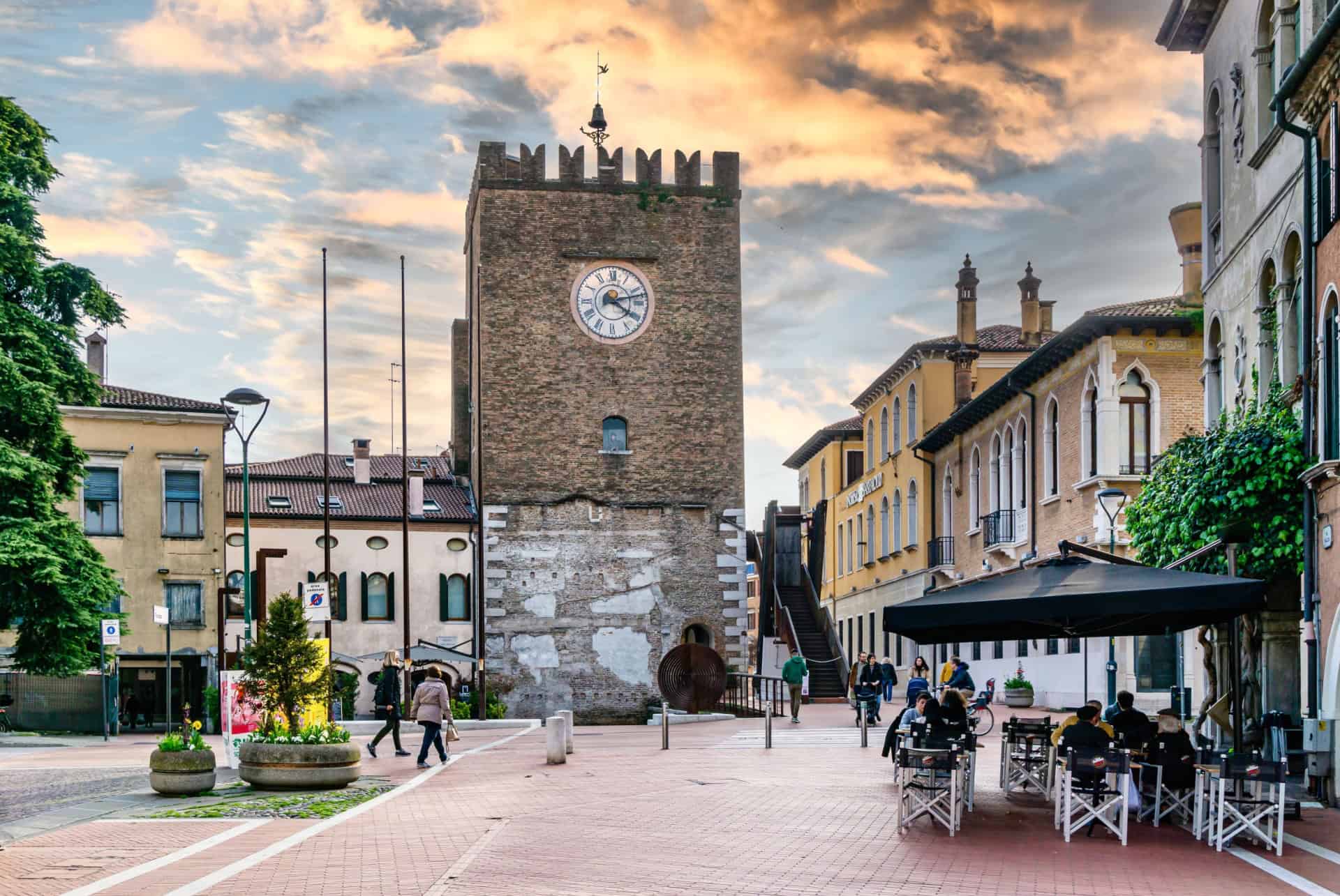 tour de lhorloge