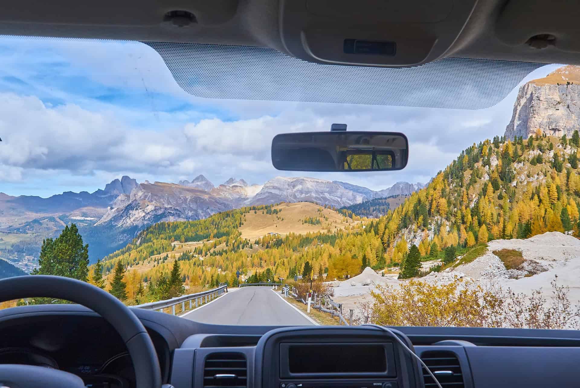 voiture dolomites